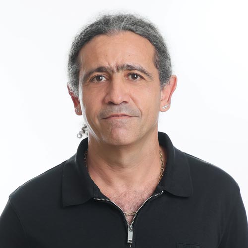 חגולי אביב מורה לכימיה